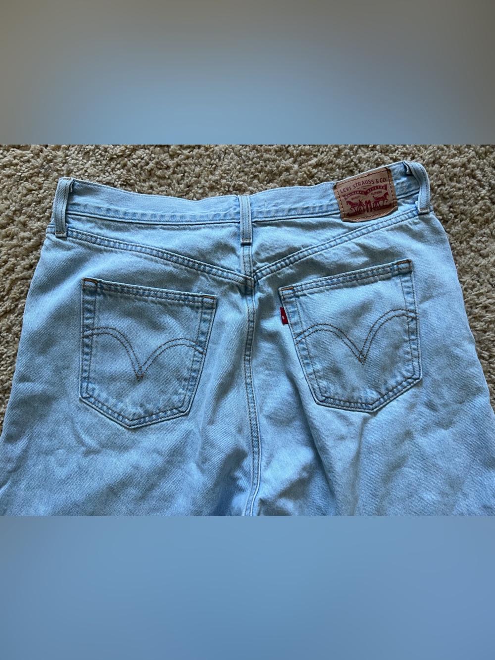 Levi’s High Waisted Light Blue Wash Straight Jeans 32 - Picture 7 of 12
